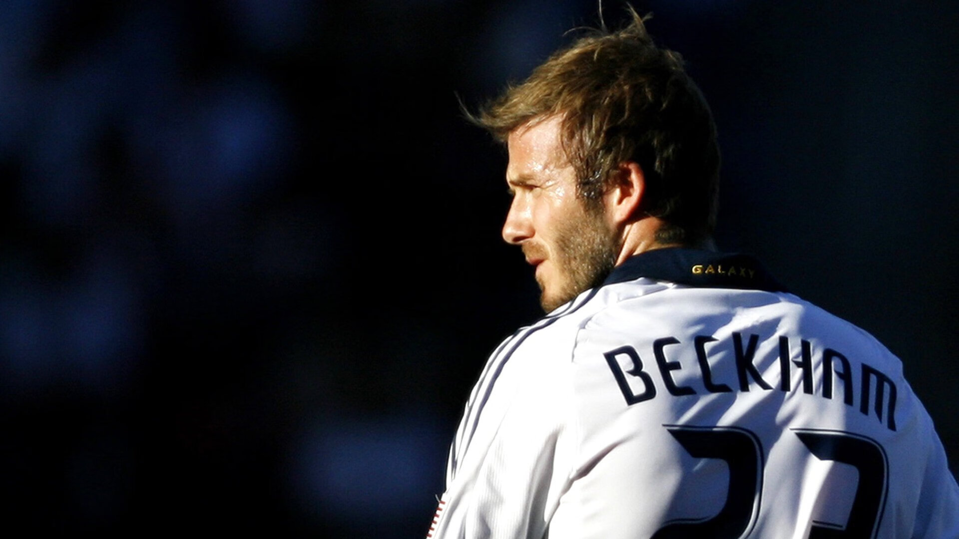 《电竞志愿者:幕后英雄的故事》,电竞人物志theshy